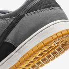 SB Dunk Low Dark Smoke Grey