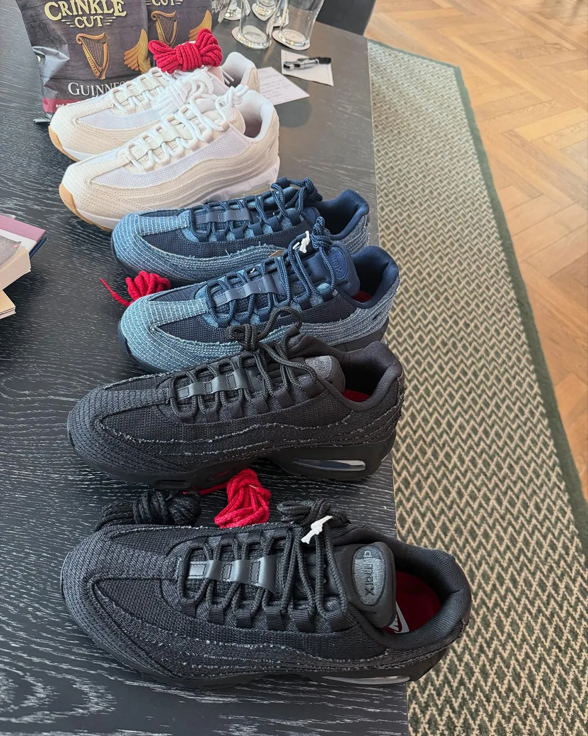 Első képek a Levi's x Nike Air Max 95-ről